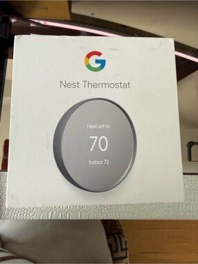 Google Nest Thermostat - Charcoal Black